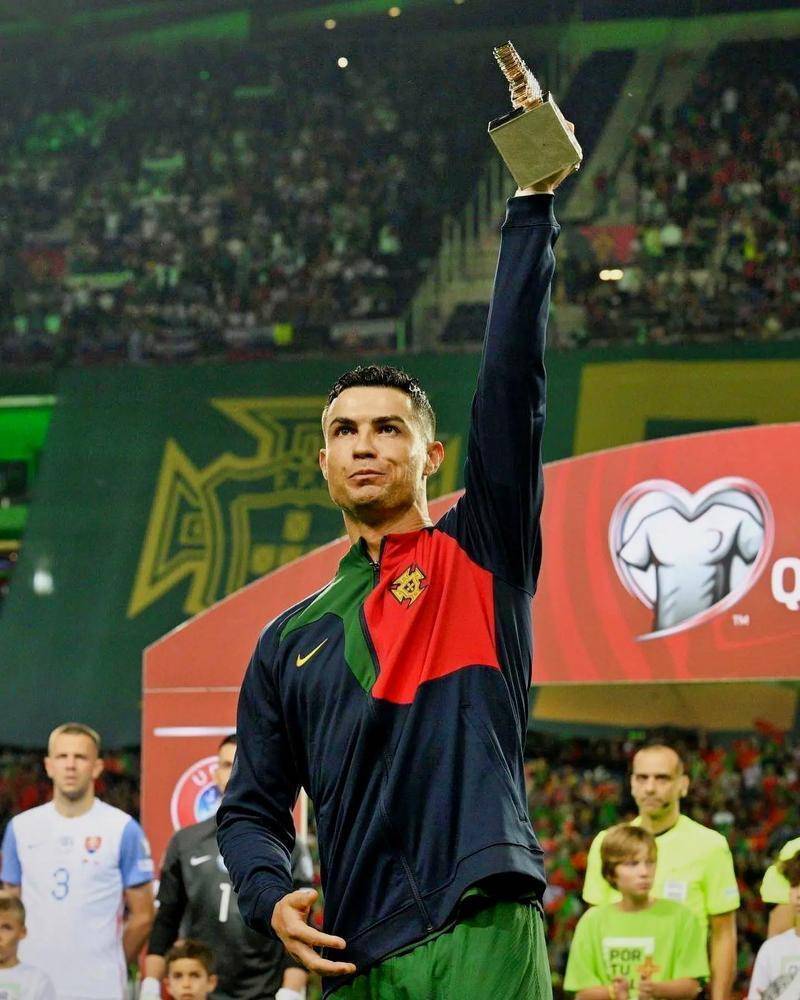 九游正版入口-切尔西不断突破！，C罗连续二十场比赛得分超过表现优异比赛高潮迭起的简单介绍